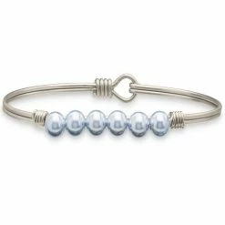 Promo 🎉 Luca & Danni Luca + Danni Crystal Pearl Bangle Bracelet Aqua Iridescent Light Blue Silver Tone 👍 8 Promo 🎉 Luca & Danni Luca + Danni Crystal Pearl Bangle Bracelet Aqua Iridescent Light Blue Silver Tone 👍 -Valentine's Day Jewelry shop unnamed file 1177