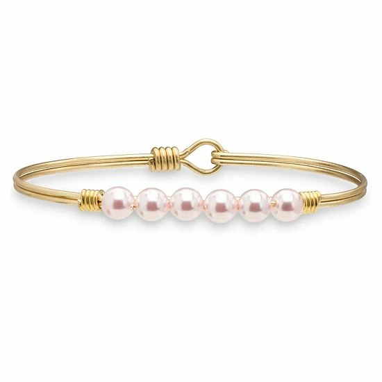 Cheapest ๐ Luca & Danni Luca + Danni Simulated Pearl Bangle Bracelet In Baby Pink Silver Tone โจ 3 Cheapest ๐ Luca & Danni Luca + Danni Simulated Pearl Bangle Bracelet In Baby Pink Silver Tone โจ